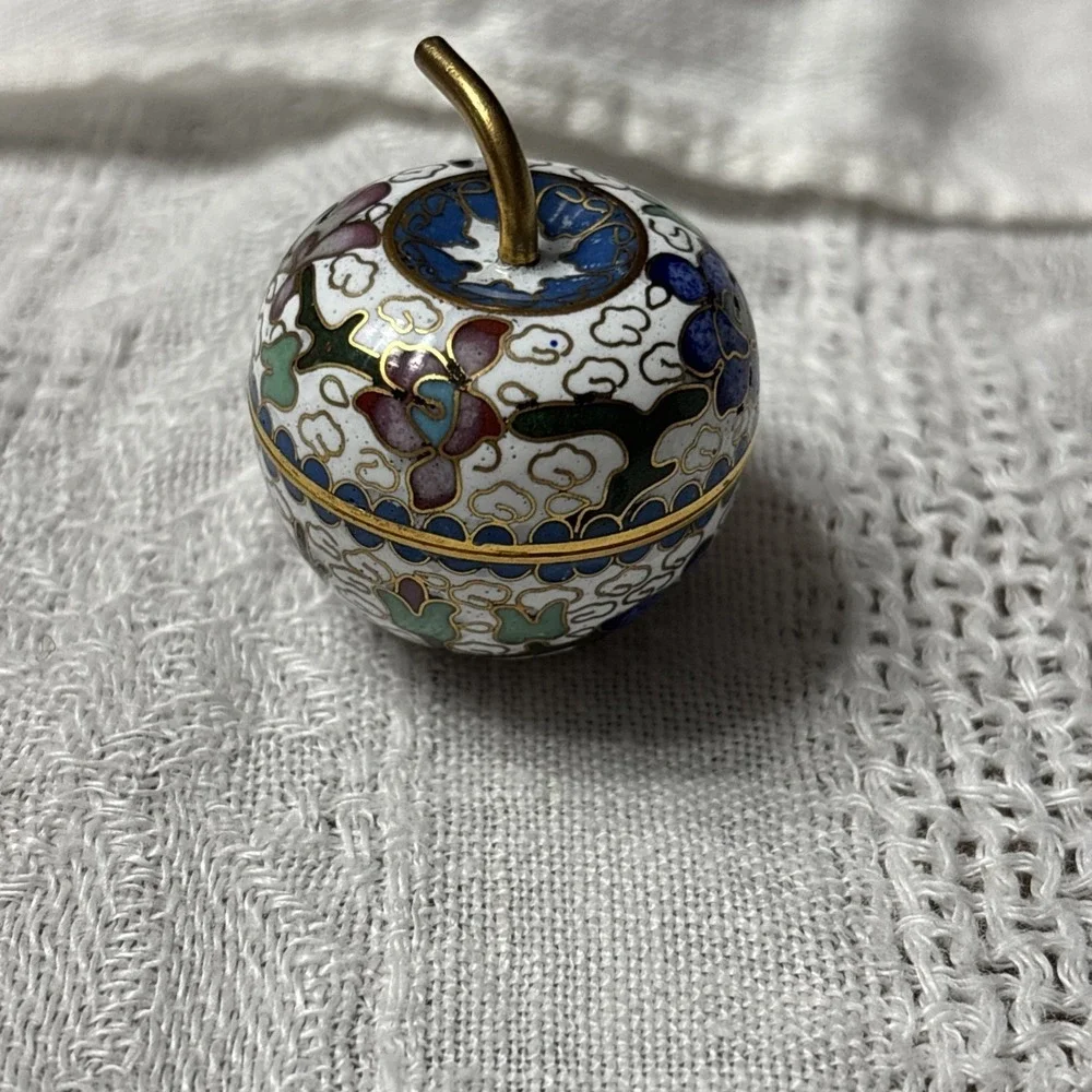 VINTAGE CLOISONNE ROUND BLOSSOM FLORAL‎ TRINKET BOX